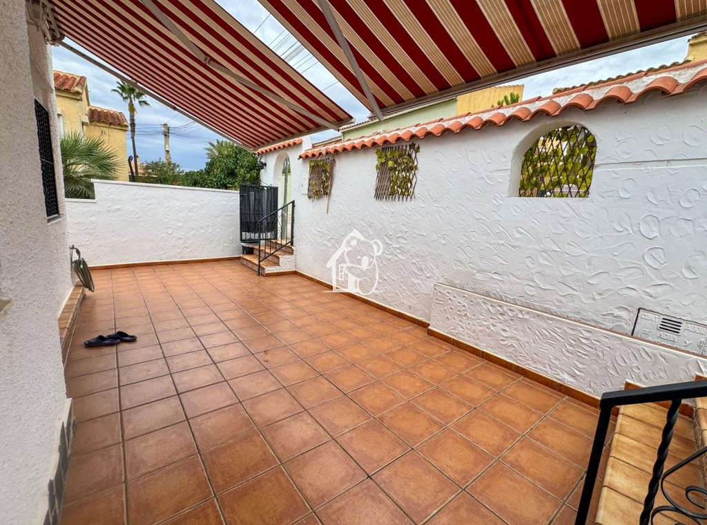 Арендовать - Villa - Elche Pedanías - La Marina