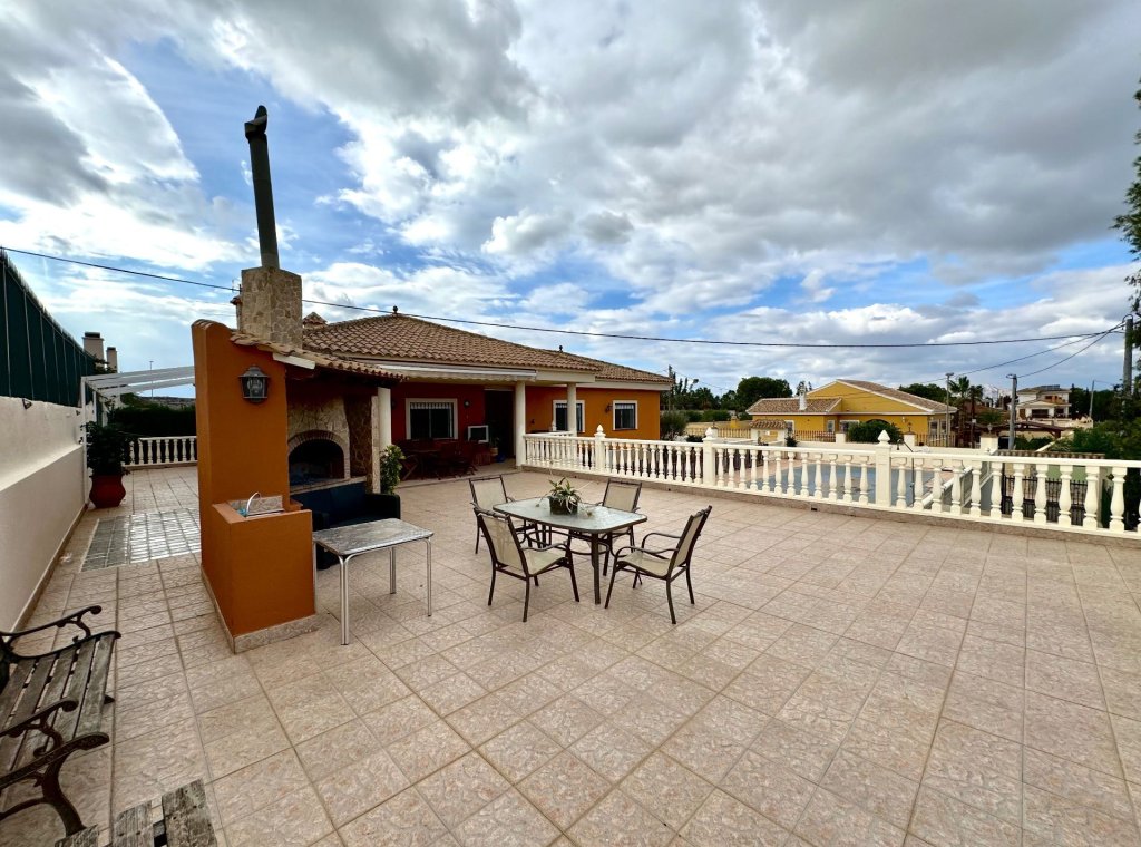 Арендовать - Villa - Jacarilla