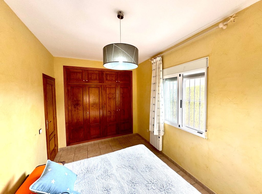 Арендовать - Villa - Jacarilla