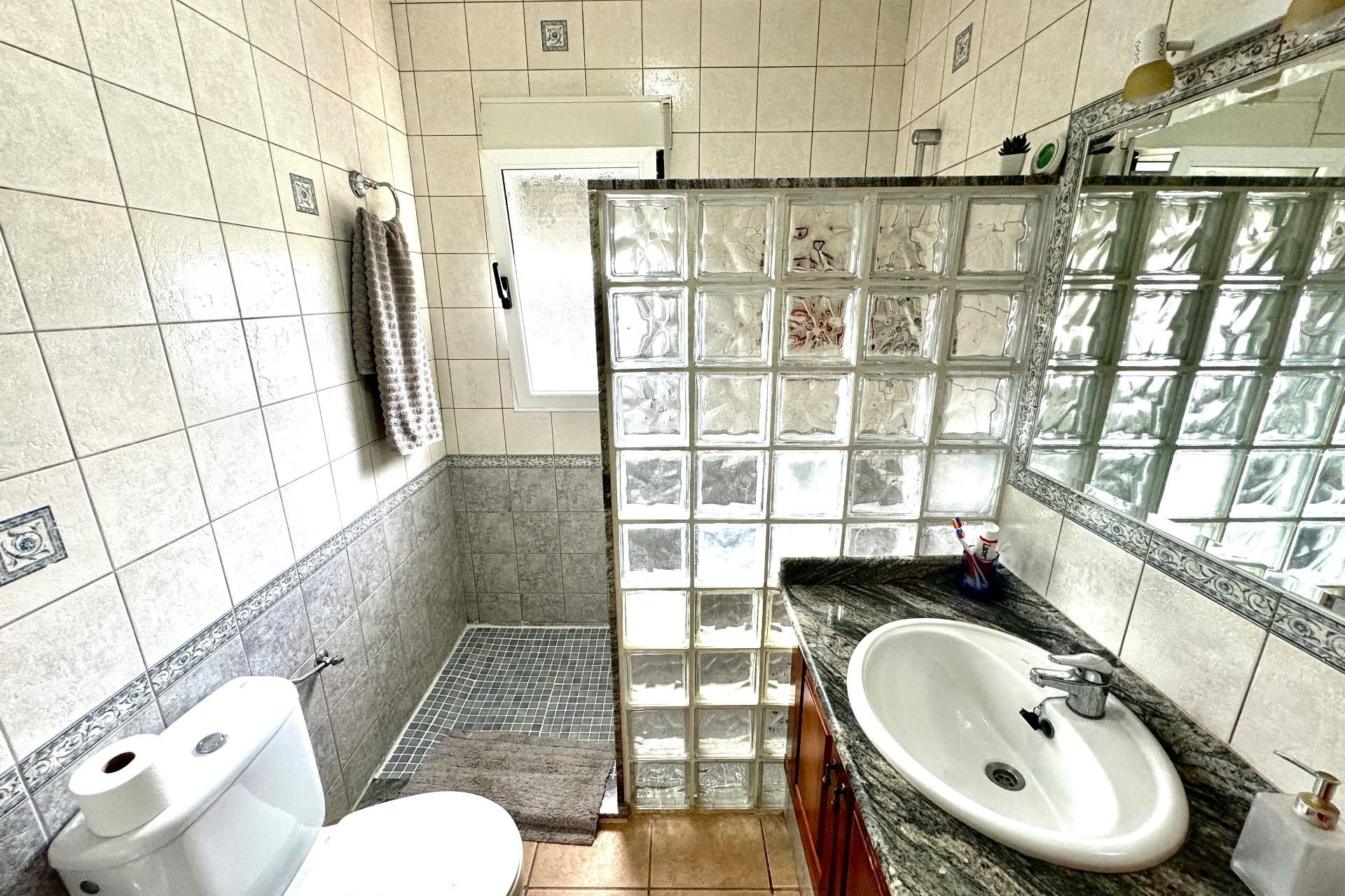Арендовать - Villa - Jacarilla