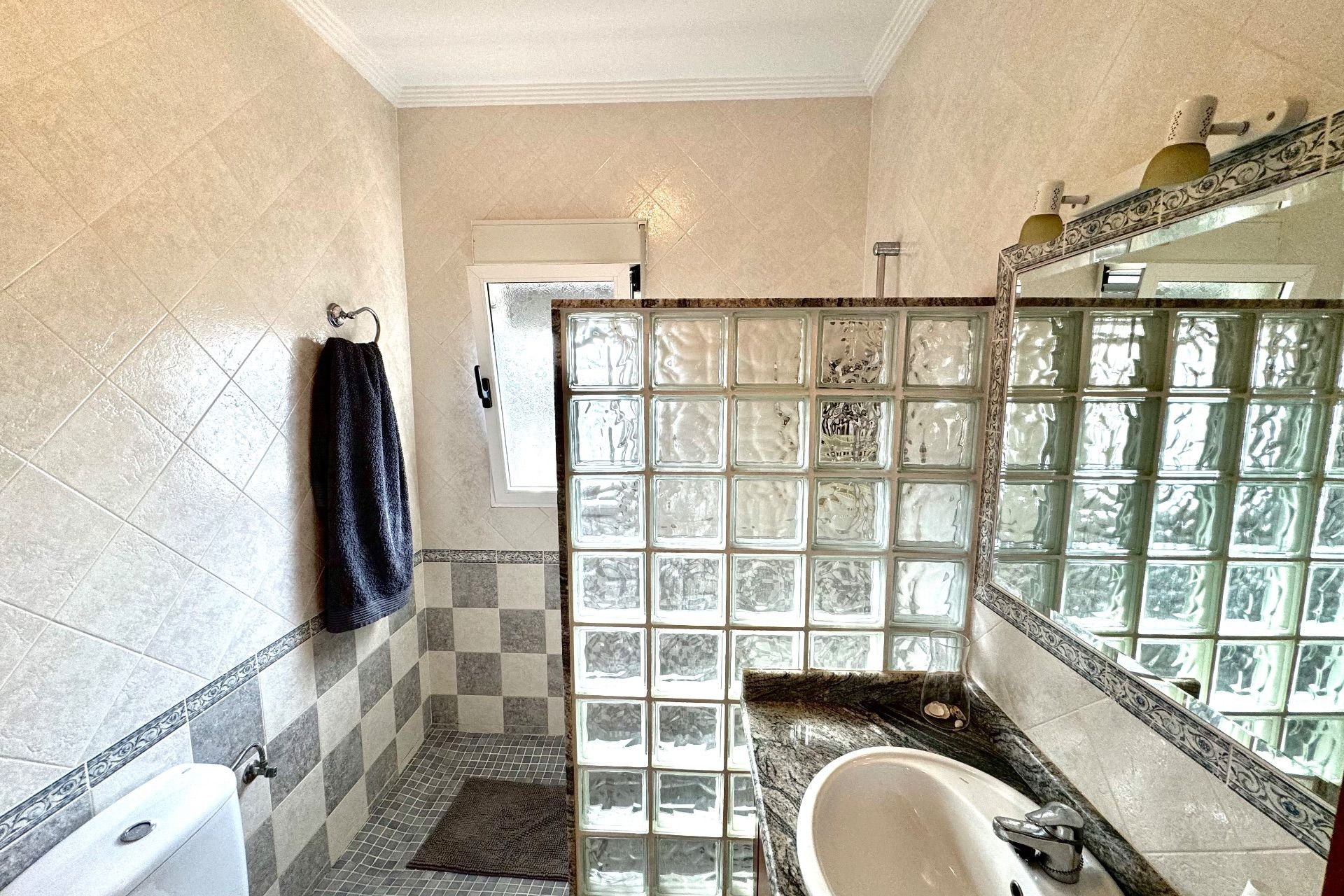Арендовать - Villa - Jacarilla