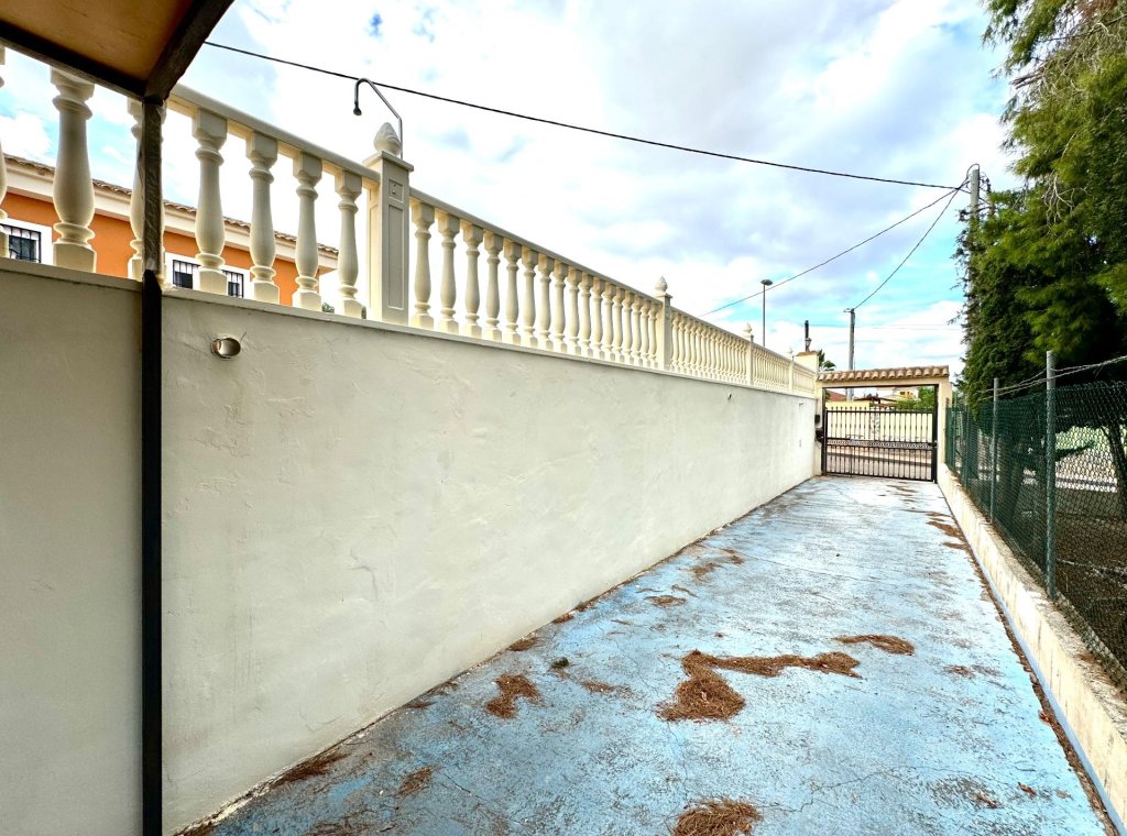 Арендовать - Villa - Jacarilla