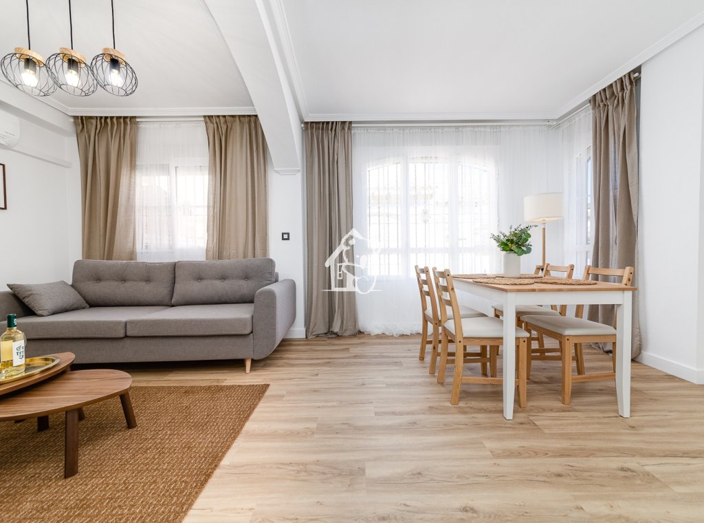 Арендовать - Villa - Orihuela Costa - Cabo roig - La Zenia