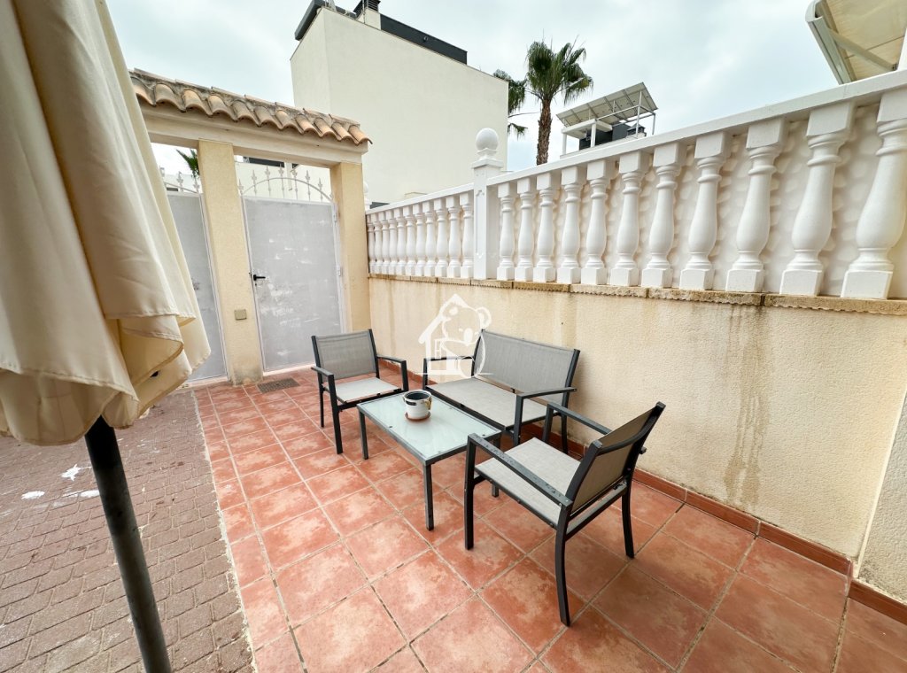Арендовать - Villa - Orihuela Costa - Cabo roig - La Zenia