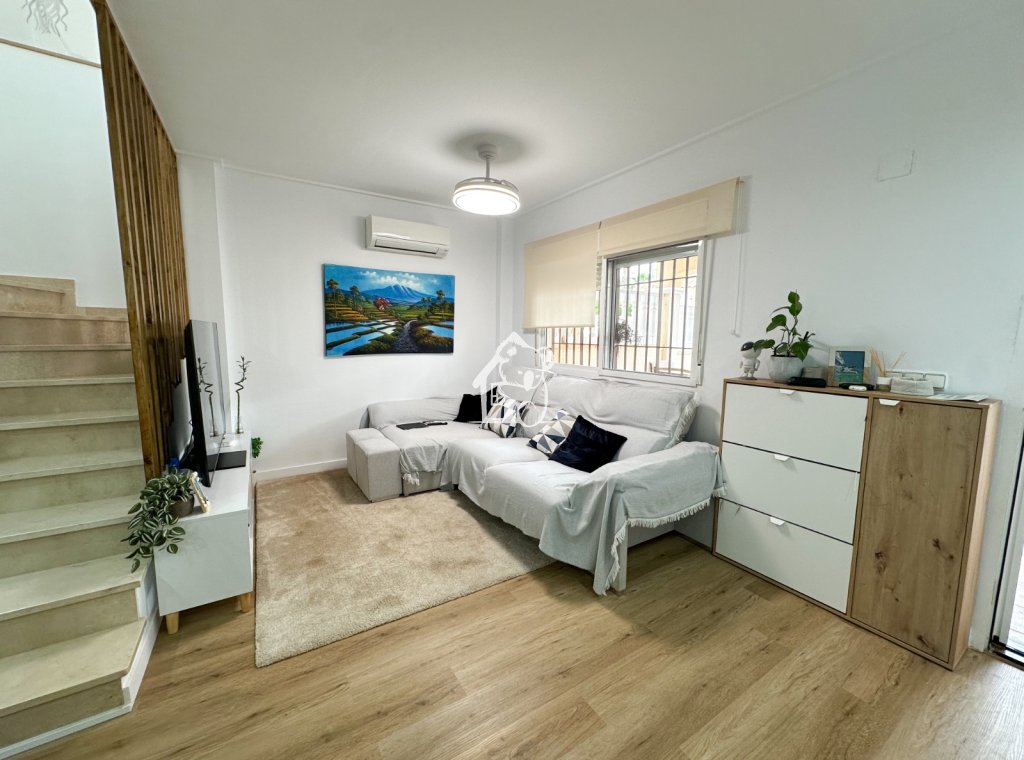 Арендовать - Villa - Orihuela Costa - Cabo roig - La Zenia