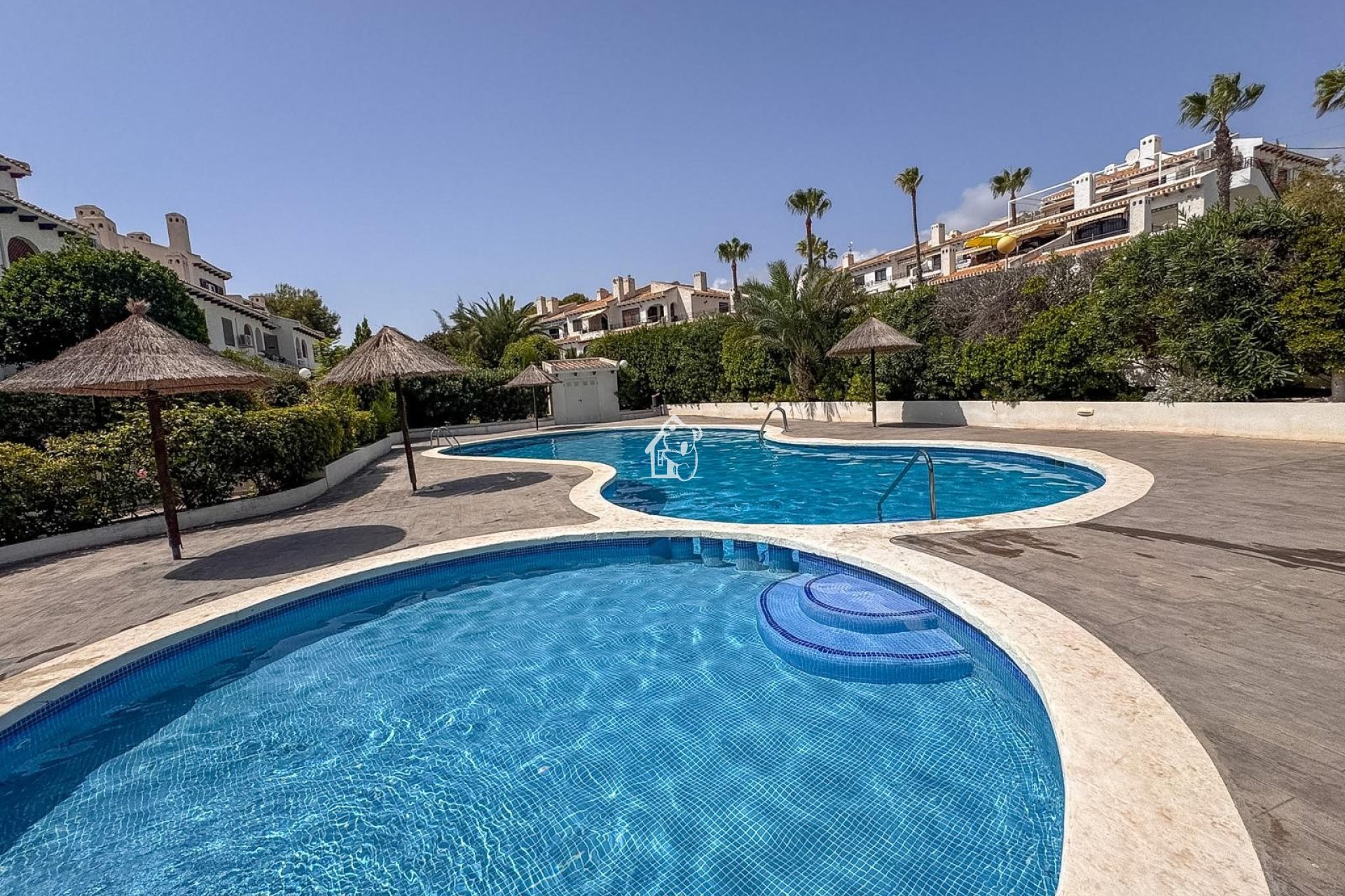 Арендовать - Villa - Orihuela Costa - Cabo roig - La Zenia