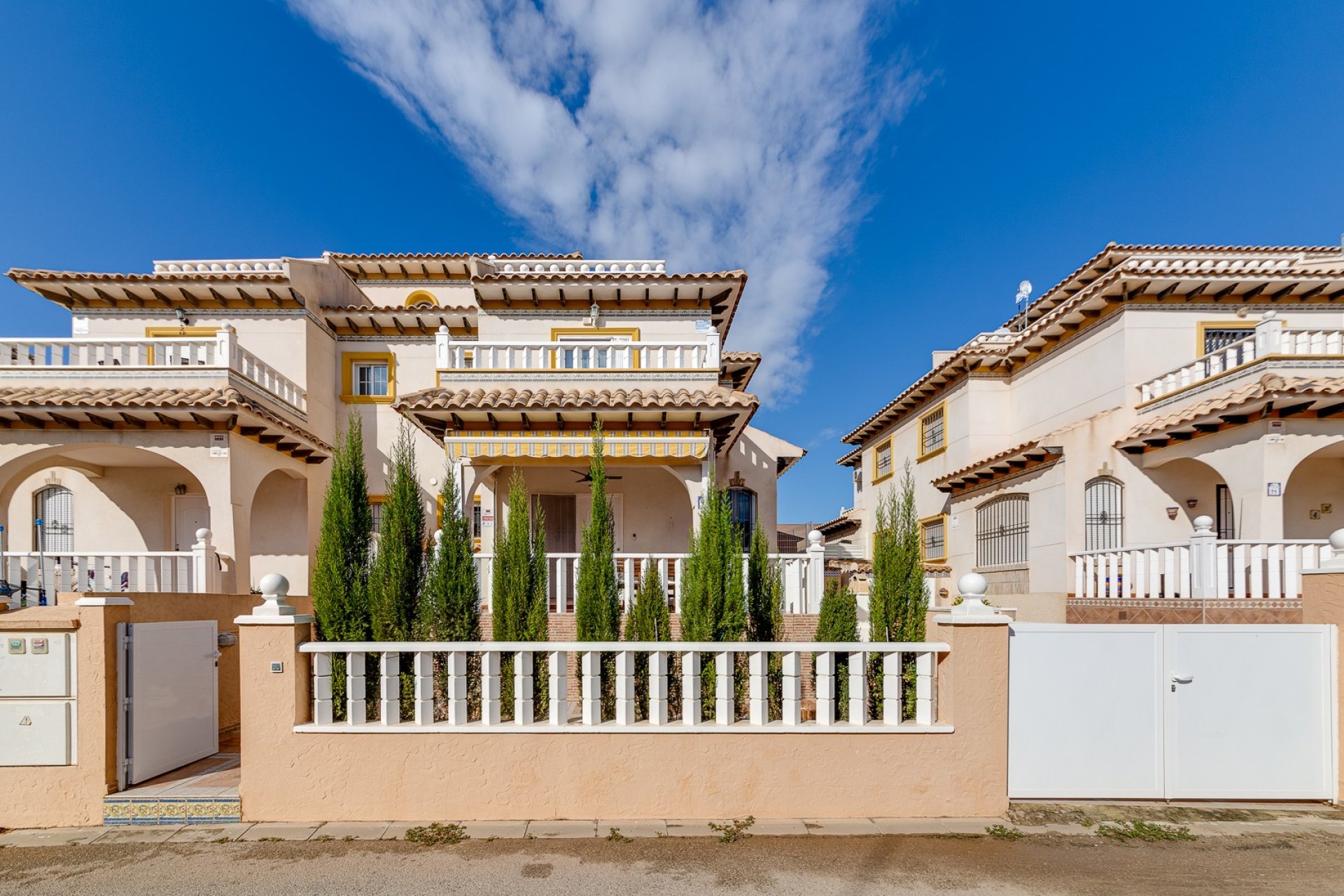 Арендовать - Villa - Orihuela Costa - Cabo roig - La Zenia