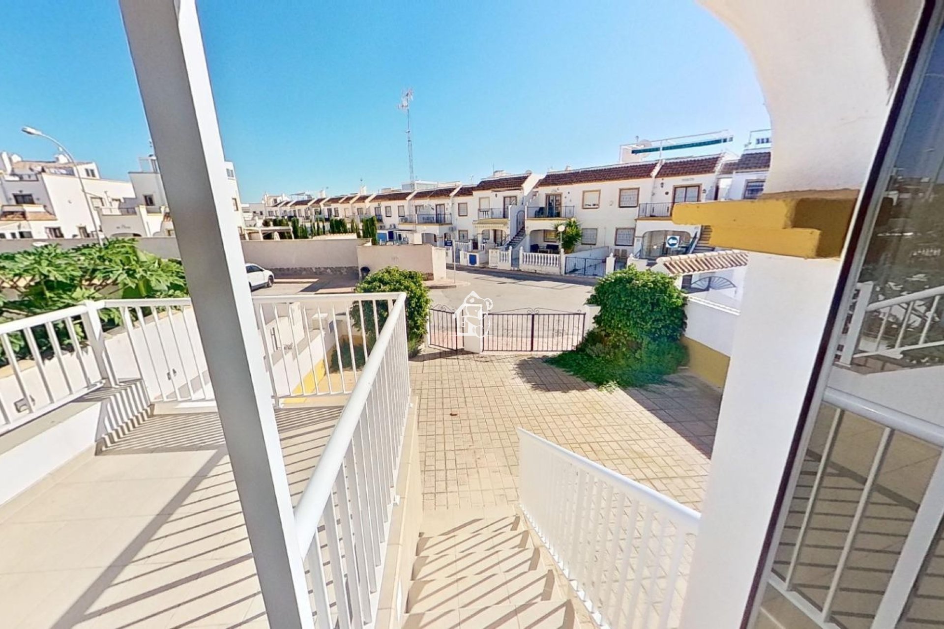 Арендовать - Villa - Orihuela Costa - La Florida