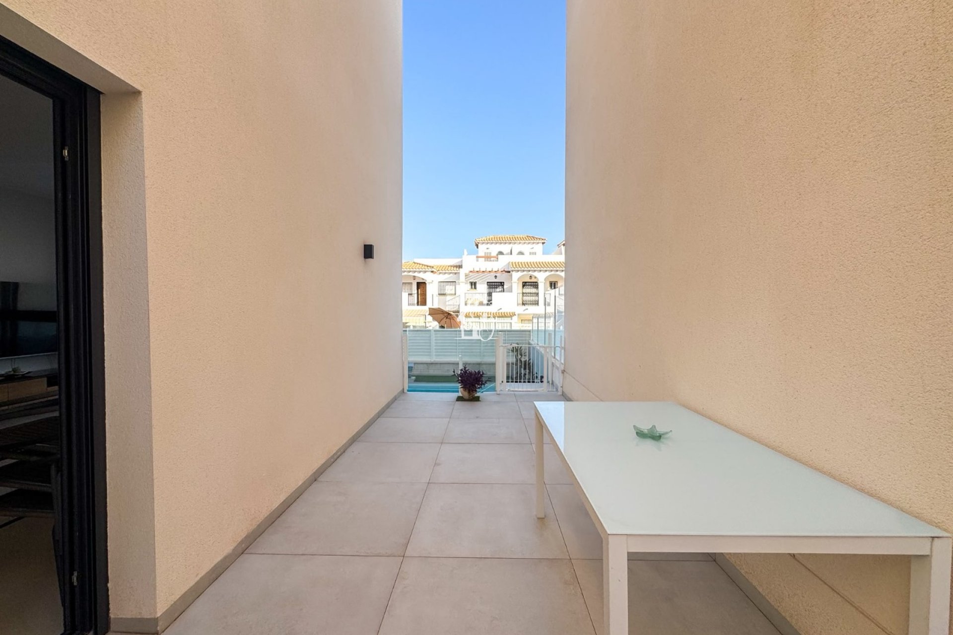 Арендовать - Villa - Orihuela Costa - La Florida