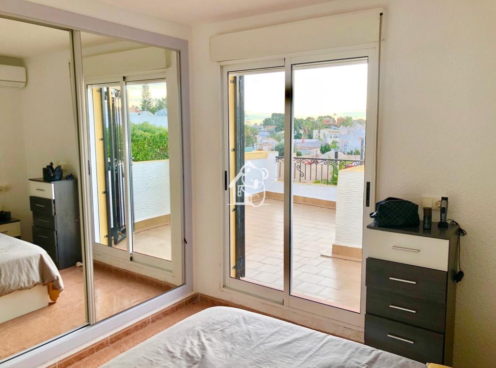 Арендовать - Villa - Orihuela Costa - Los Altos