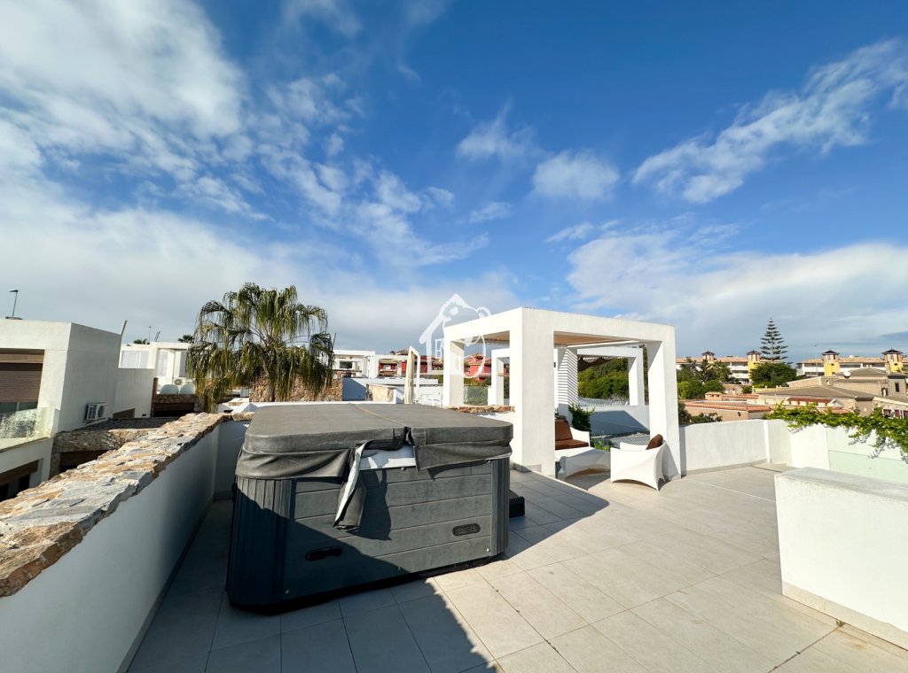 Арендовать - Villa - Orihuela Costa - Los Dolses