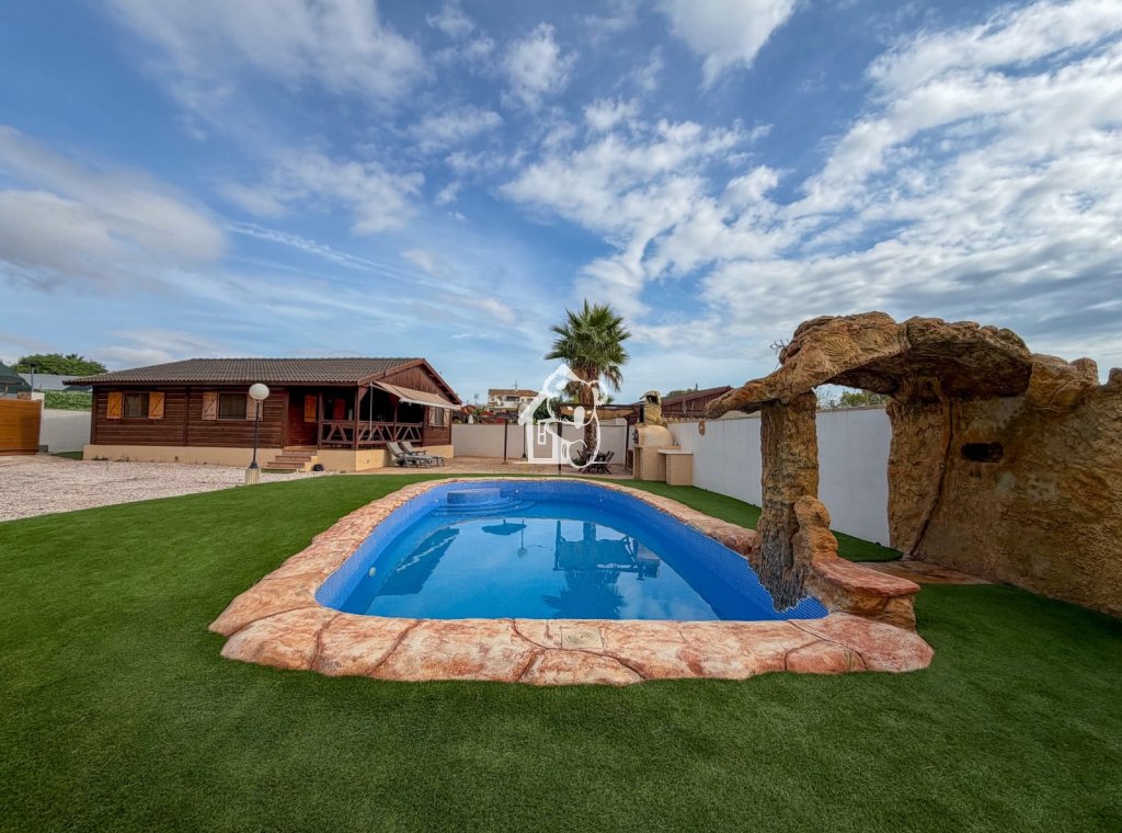 Арендовать - Villa - Orihuela Costa