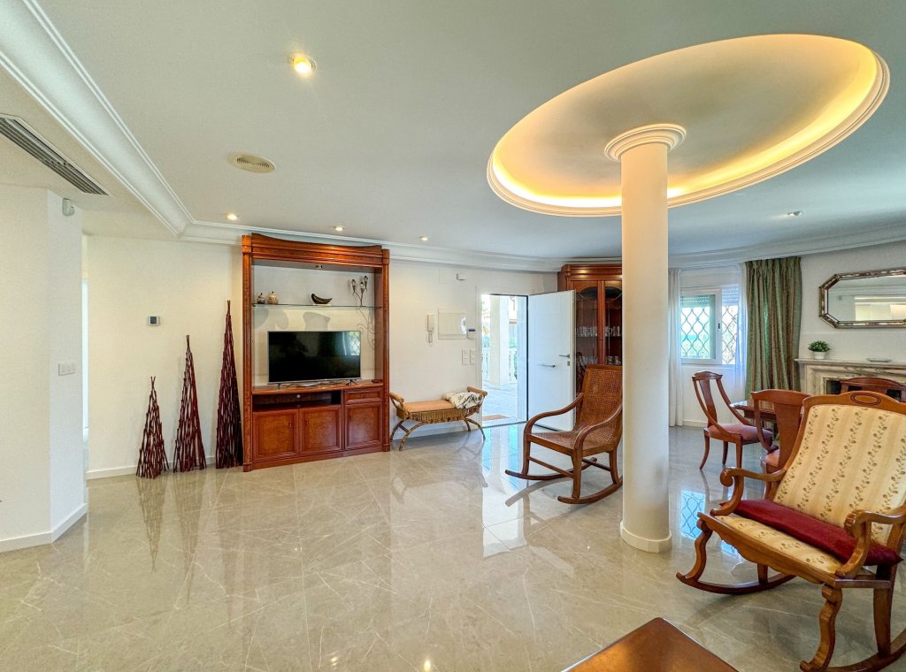 Арендовать - Villa - Orihuela Costa