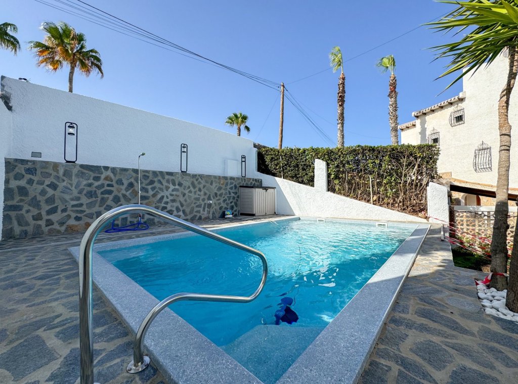 Арендовать - Villa - Orihuela Costa