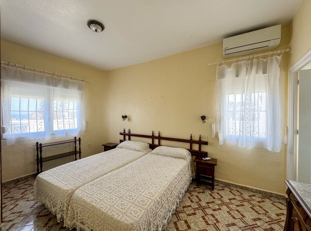 Арендовать - Villa - Orihuela Costa