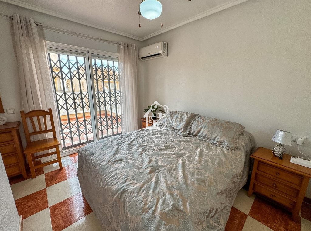 Арендовать - Villa - Rojales - Ciudad Quesada