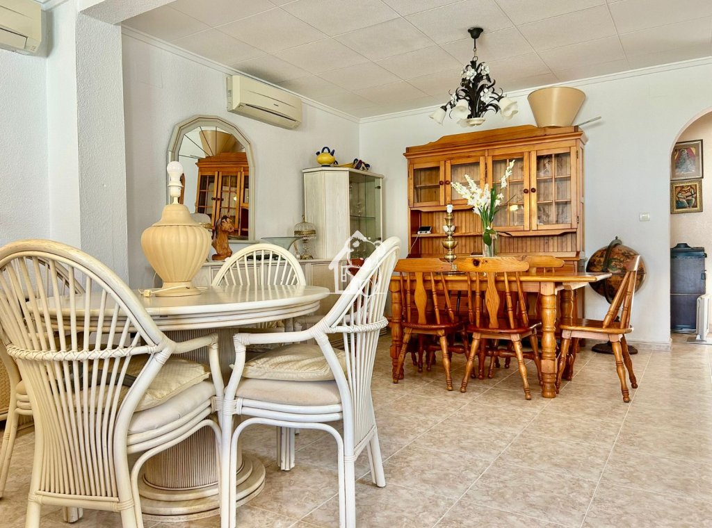 Арендовать - Villa - Torrevieja - La Siesta - El Salado -  Torreta