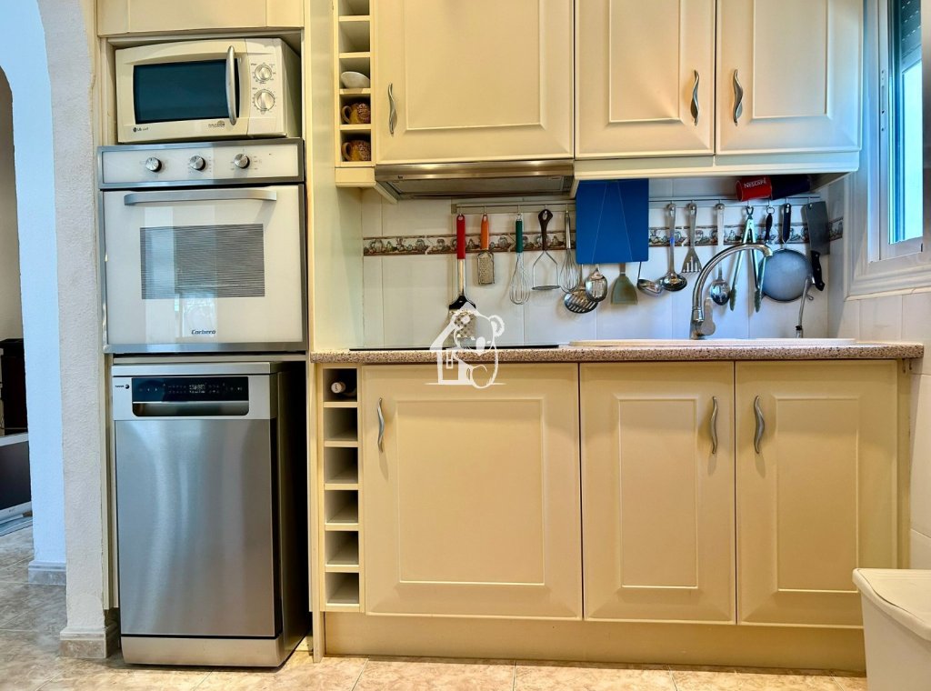 Арендовать - Villa - Torrevieja - La Siesta - El Salado -  Torreta