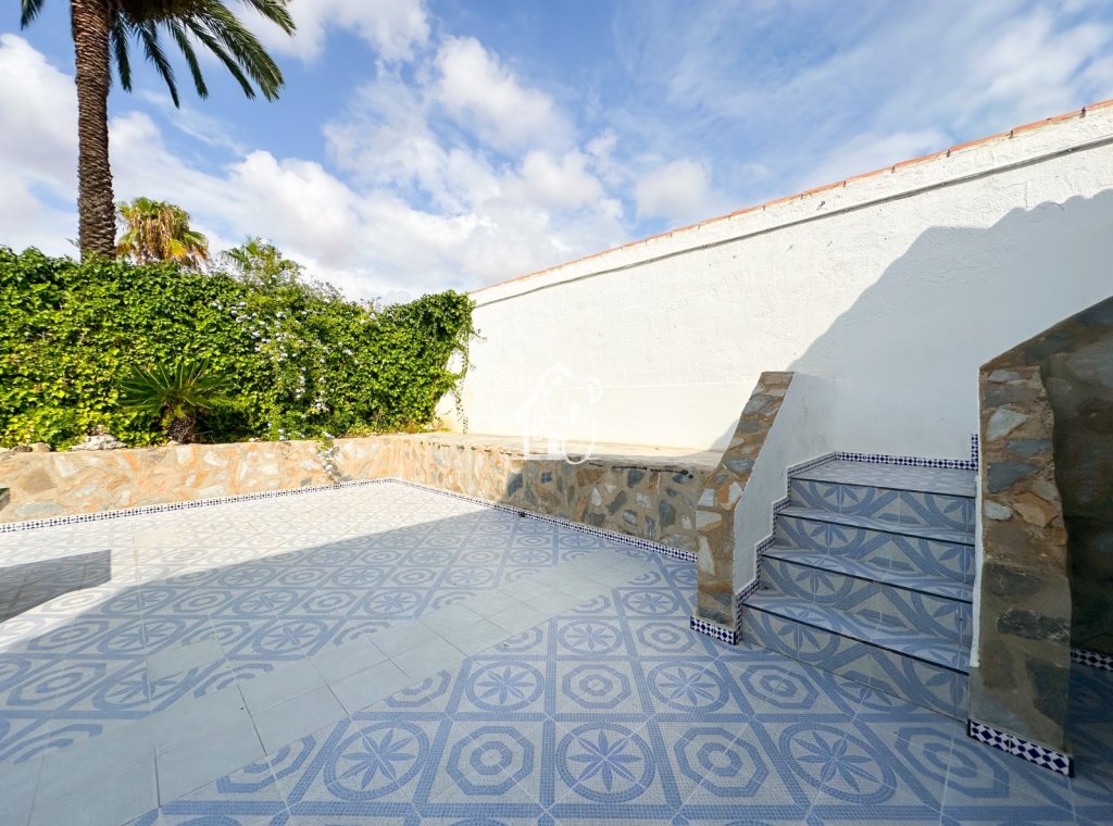 Арендовать - Villa - Torrevieja - La Siesta - El Salado -  Torreta