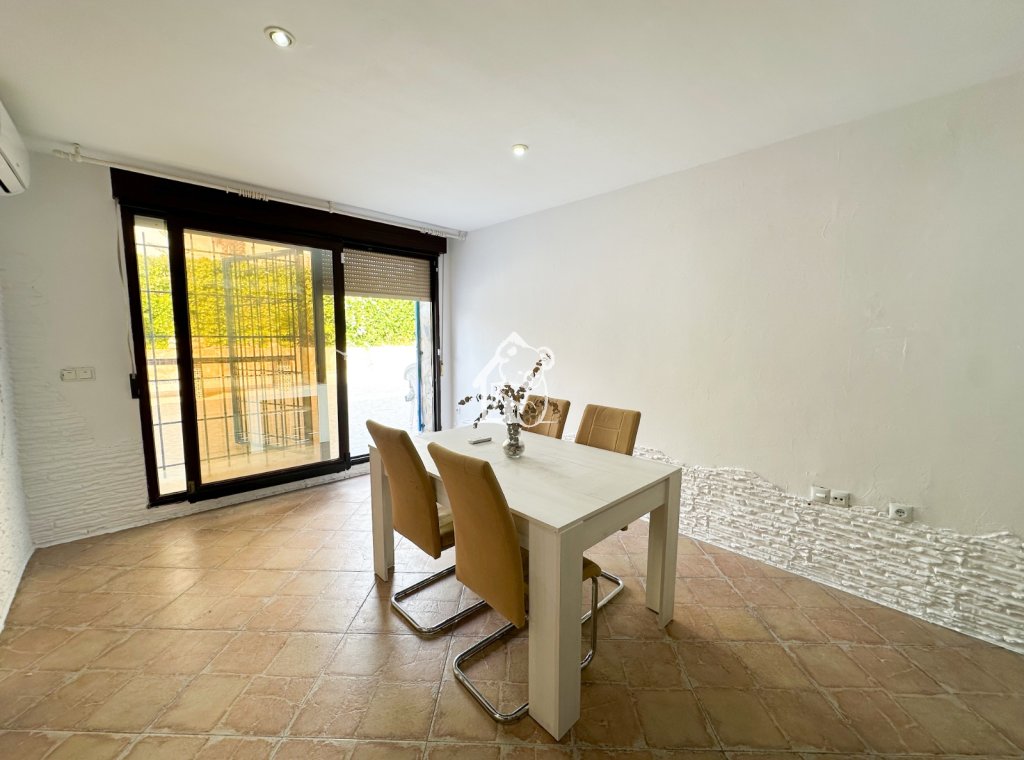 Арендовать - Villa - Torrevieja - La Siesta - El Salado -  Torreta