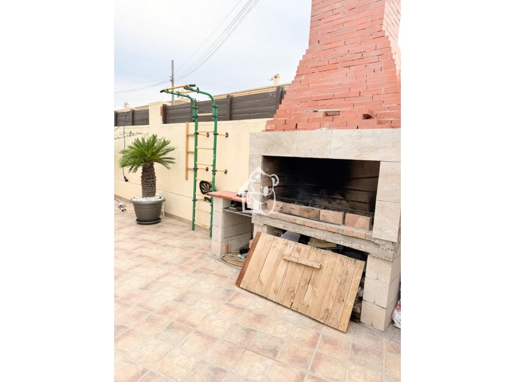 Арендовать - Villa - Torrevieja - Nueva Torrevieja - Aguas Nuevas