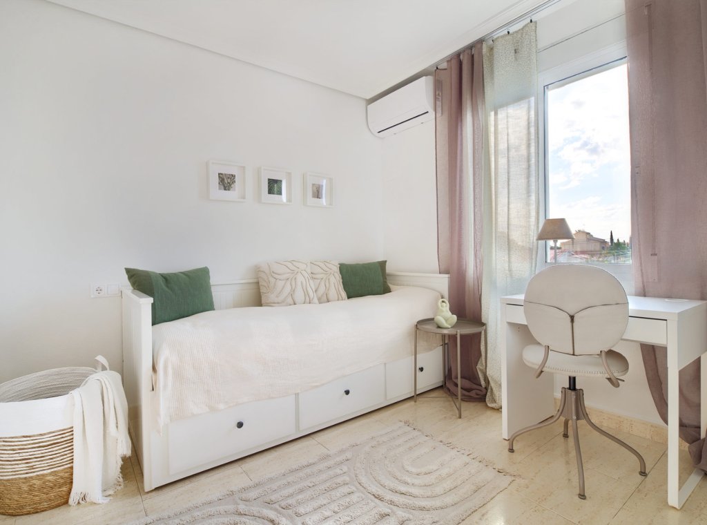 Арендовать - Villa - Torrevieja - Nueva Torrevieja - Aguas Nuevas