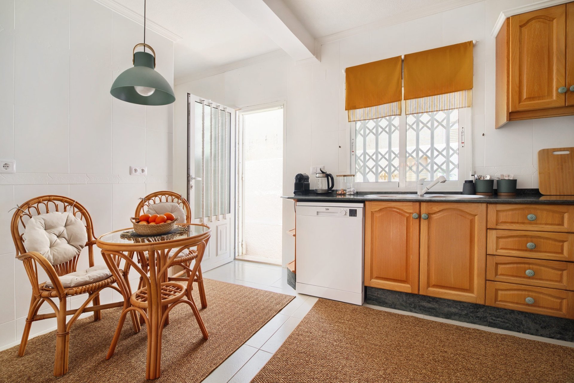 Арендовать - Villa - Torrevieja - Nueva Torrevieja - Aguas Nuevas