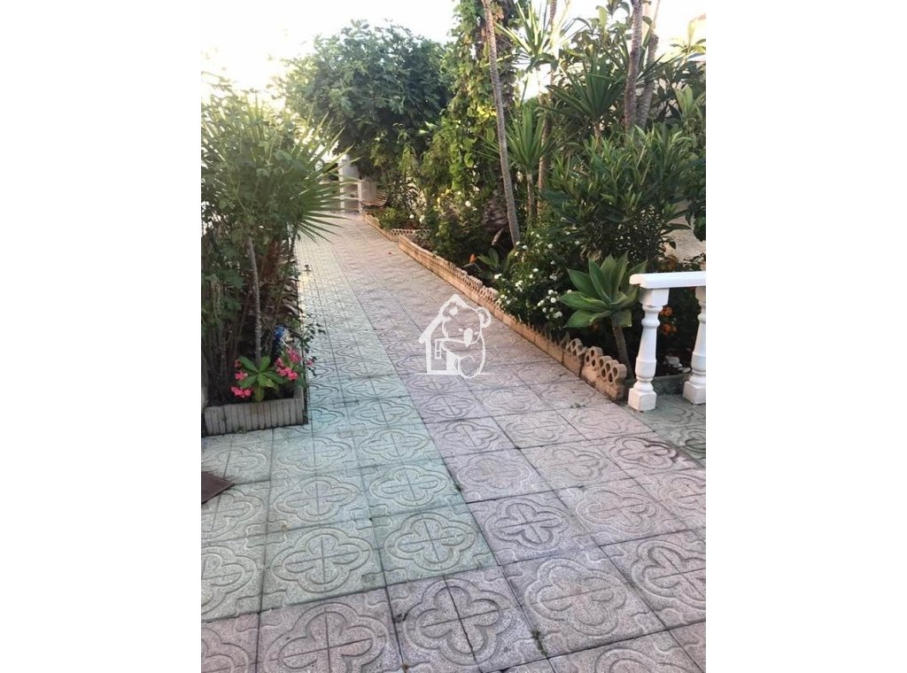 Арендовать - Villa - Torrevieja - Playa de los Locos