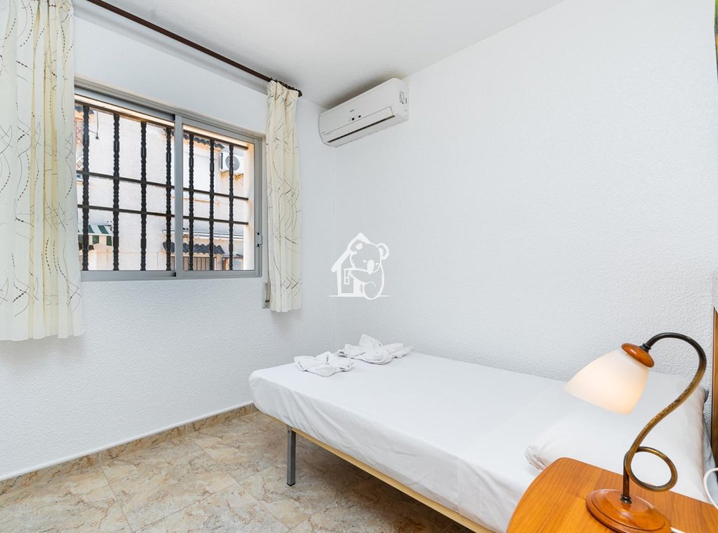 Арендовать - Villa - Torrevieja - Torrelamata - La Mata