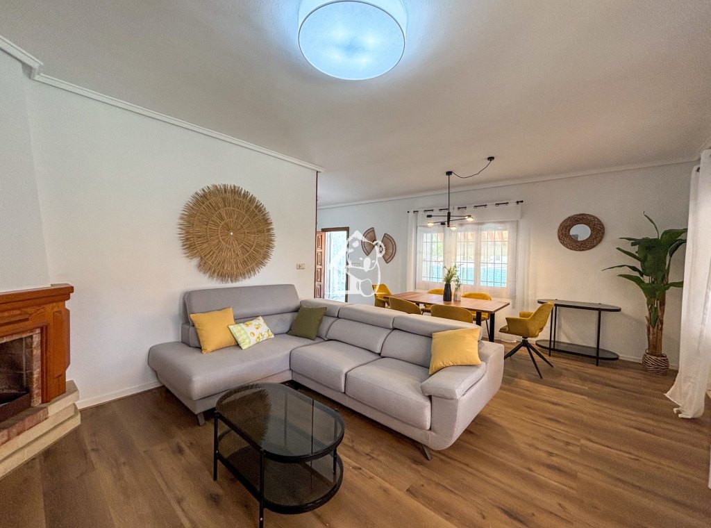Арендовать - Villa - Torrevieja - Torrevieja Centro