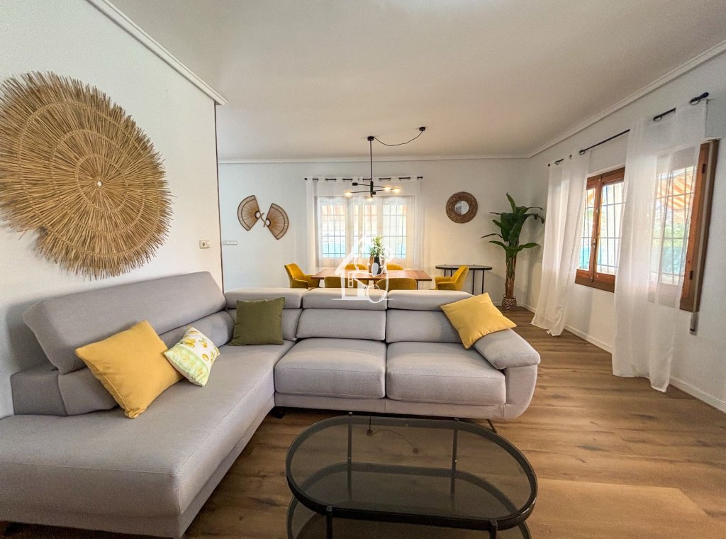 Арендовать - Villa - Torrevieja - Torrevieja Centro