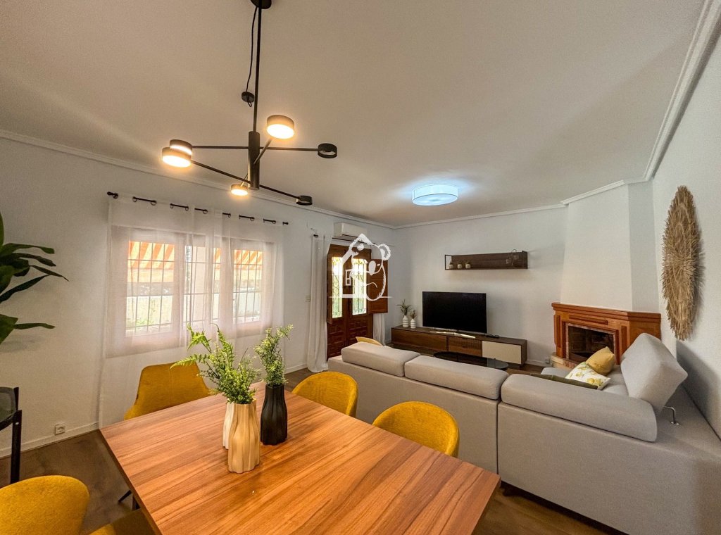 Арендовать - Villa - Torrevieja - Torrevieja Centro