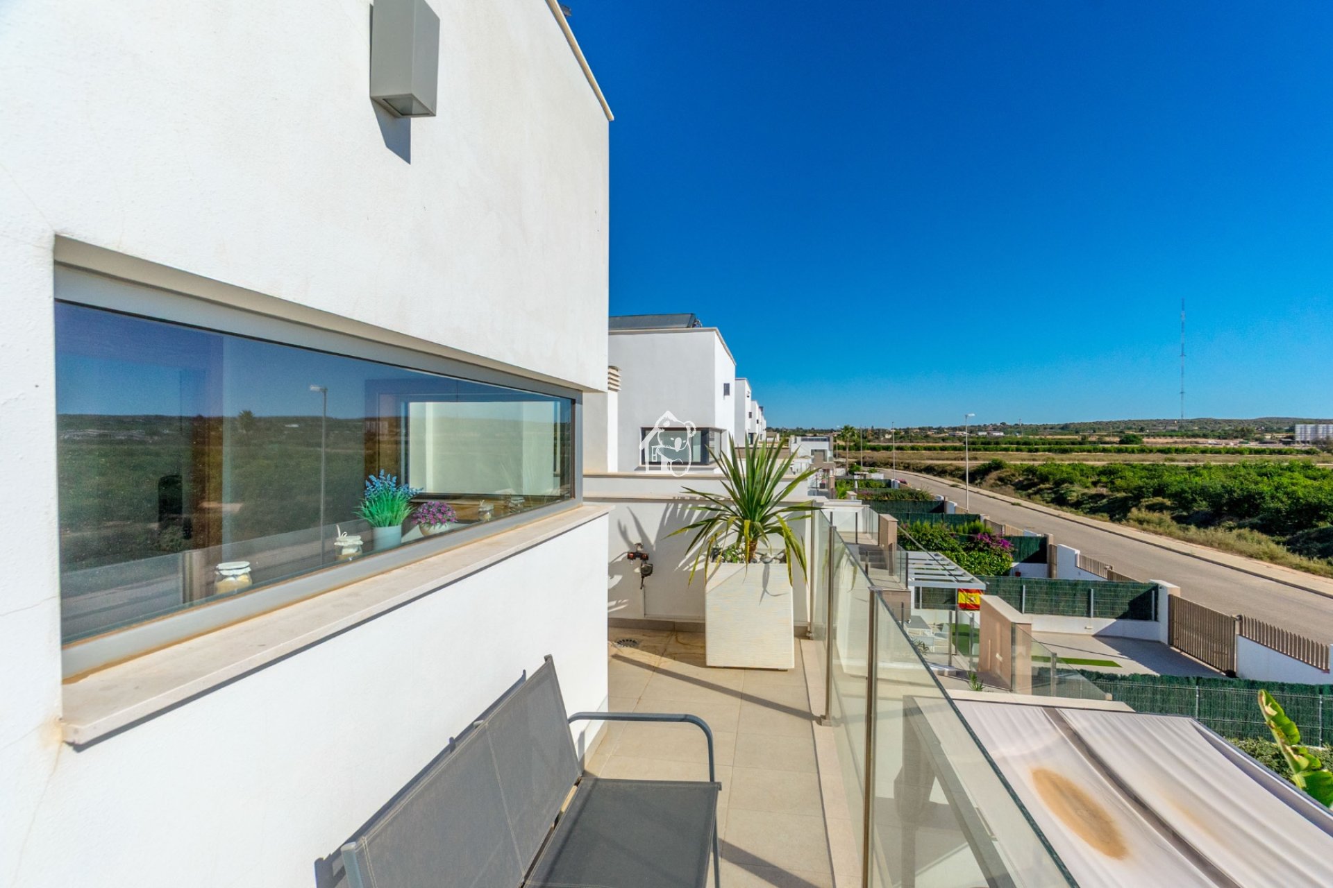 Арендовать - Villa - Urbanización El Raso