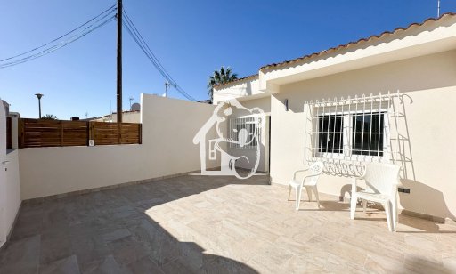 Herenhuis - Lange Termijn Verhuur - Torrevieja - La Siesta - El Salado -  Torreta