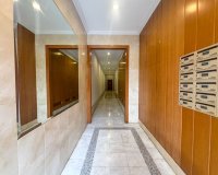 Herverkoop - Appartement / flat - Elche - Altabix