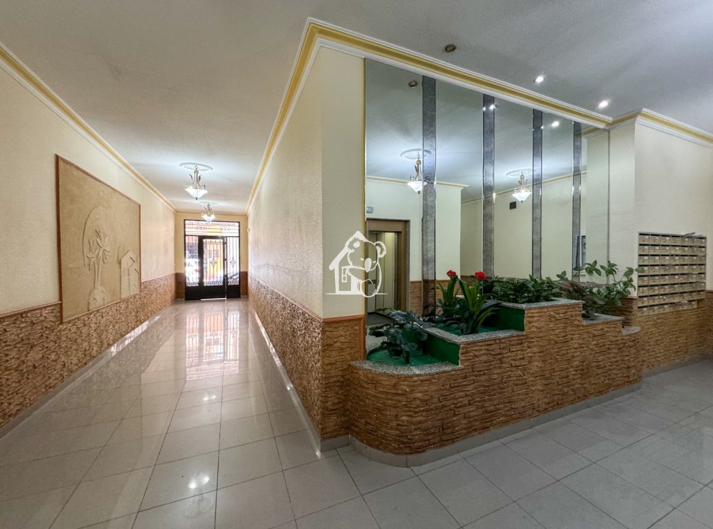 Herverkoop - Appartement / flat - Torrevieja - Playa del Cura