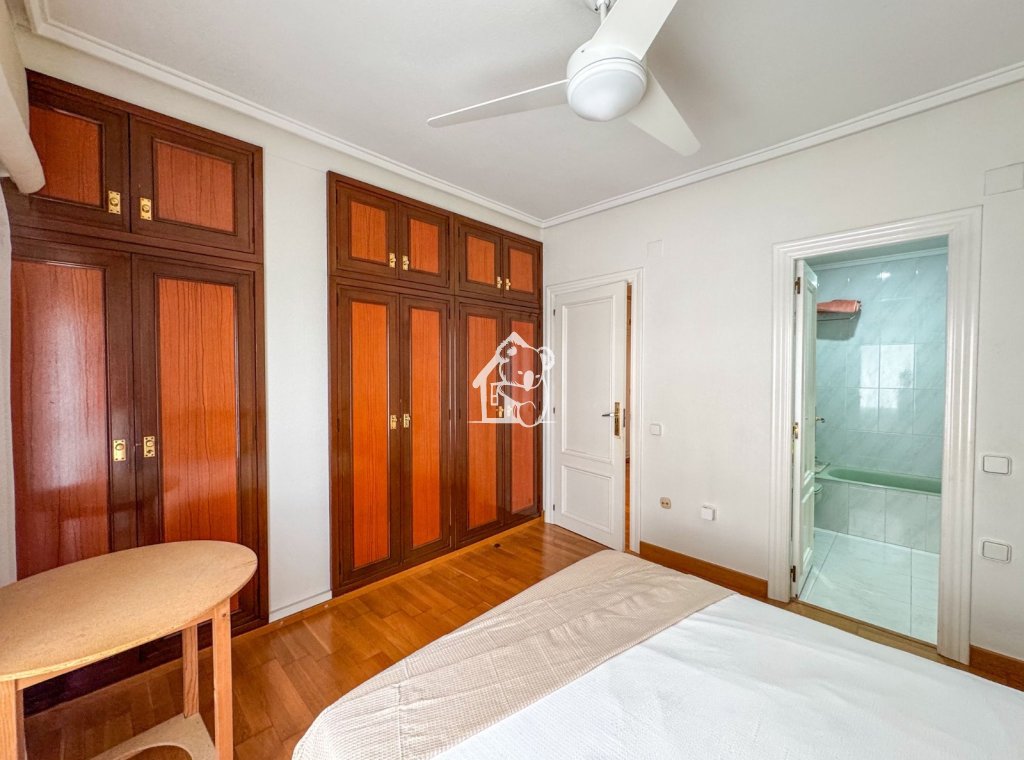 Herverkoop - Appartement / flat - Torrevieja - Torrevieja Centro