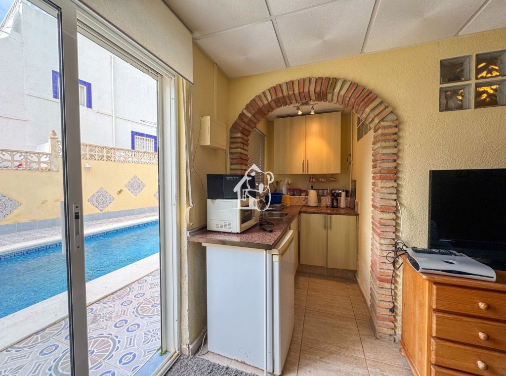 Herverkoop - Herenhuis - San Miguel de Salinas