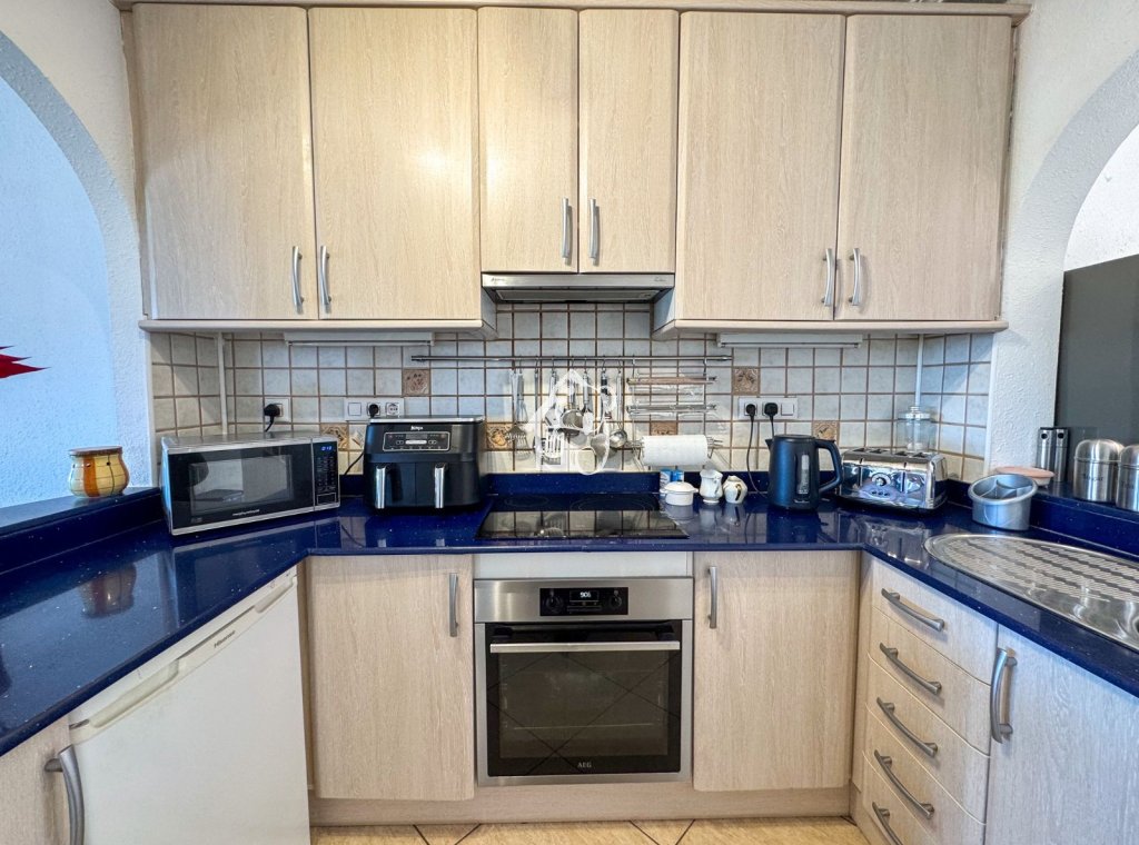 Herverkoop - Herenhuis - San Miguel de Salinas