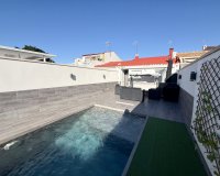 Herverkoop - Herenhuis - Torrevieja - La Siesta - El Salado -  Torreta