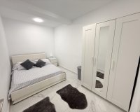 Herverkoop - Herenhuis - Torrevieja - La Siesta - El Salado -  Torreta