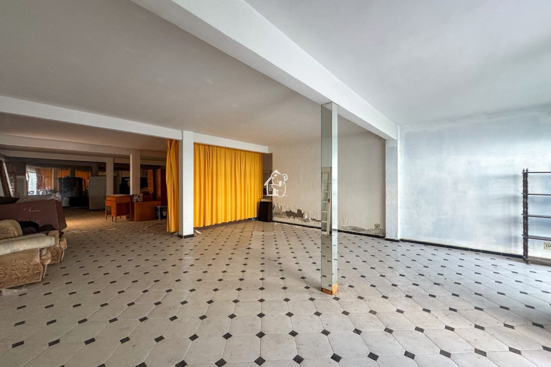 Herverkoop - Reclame - San Miguel de Salinas