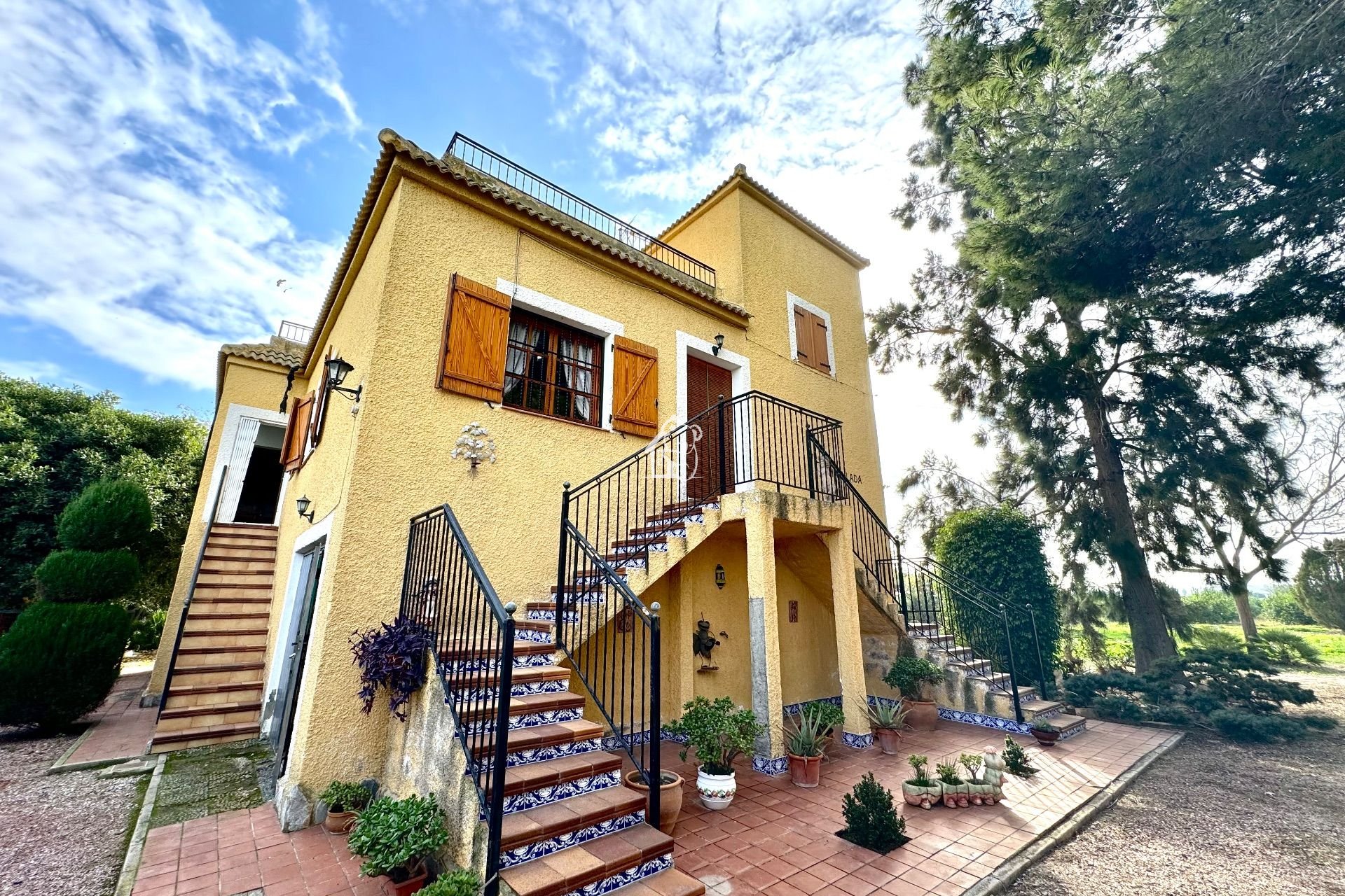 Herverkoop - Villa - Daya Nueva