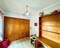 Herverkoop - Villa - Daya Nueva