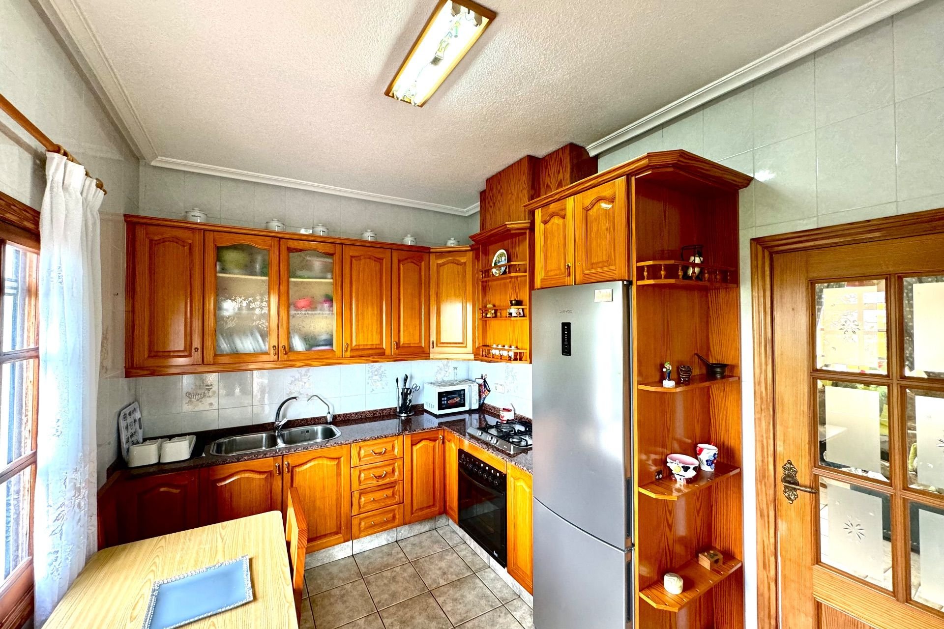 Herverkoop - Villa - Daya Nueva