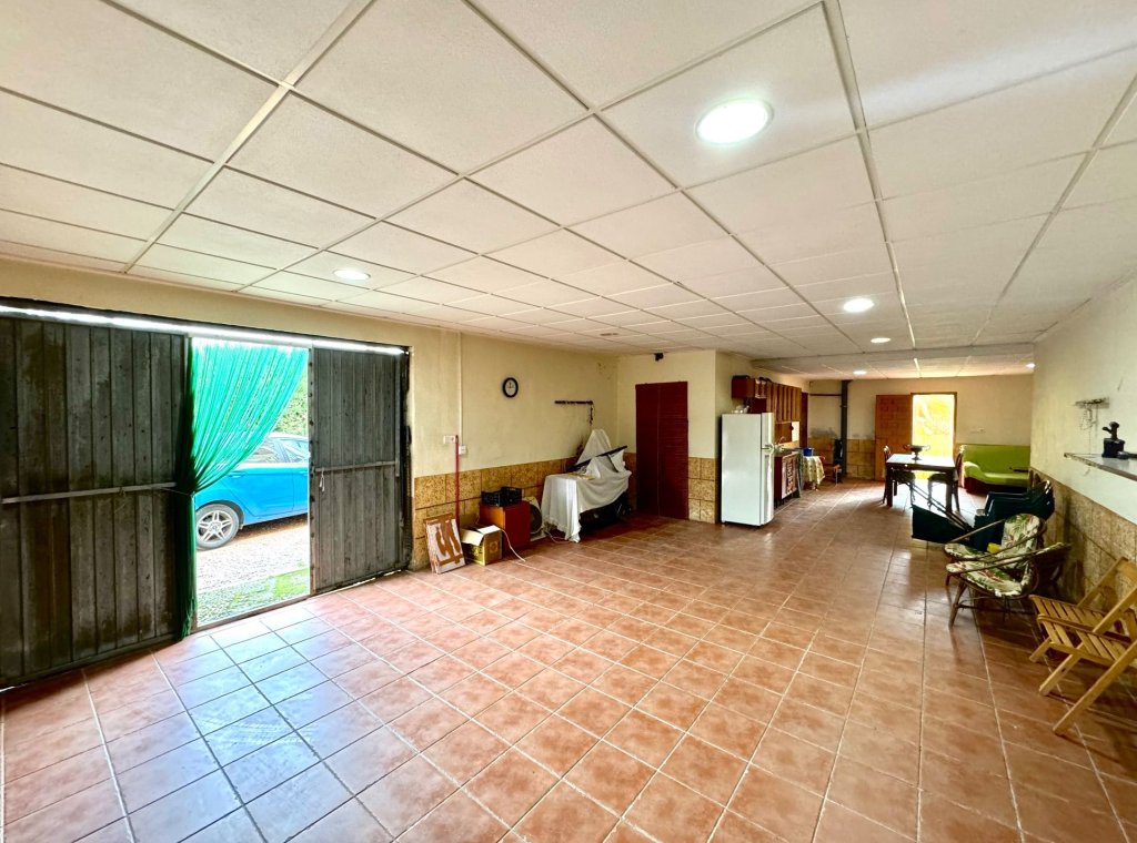 Herverkoop - Villa - Daya Nueva