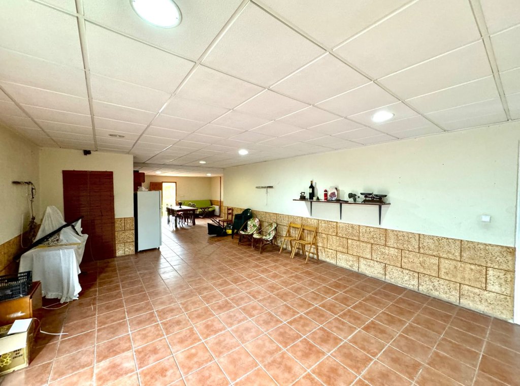 Herverkoop - Villa - Daya Nueva