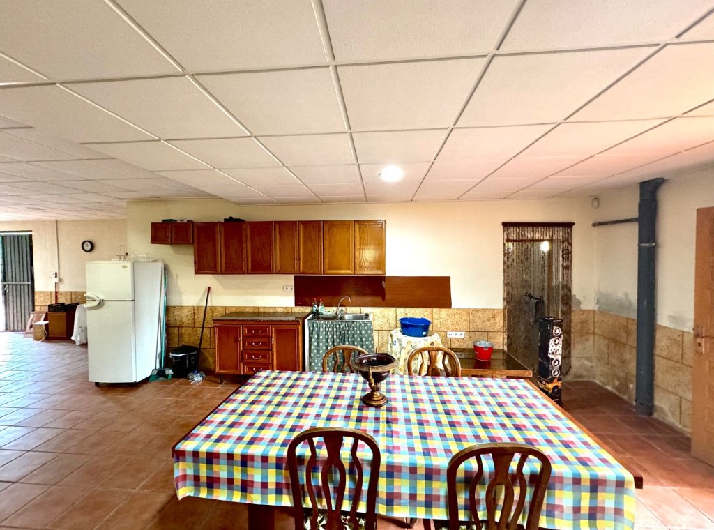 Herverkoop - Villa - Daya Nueva