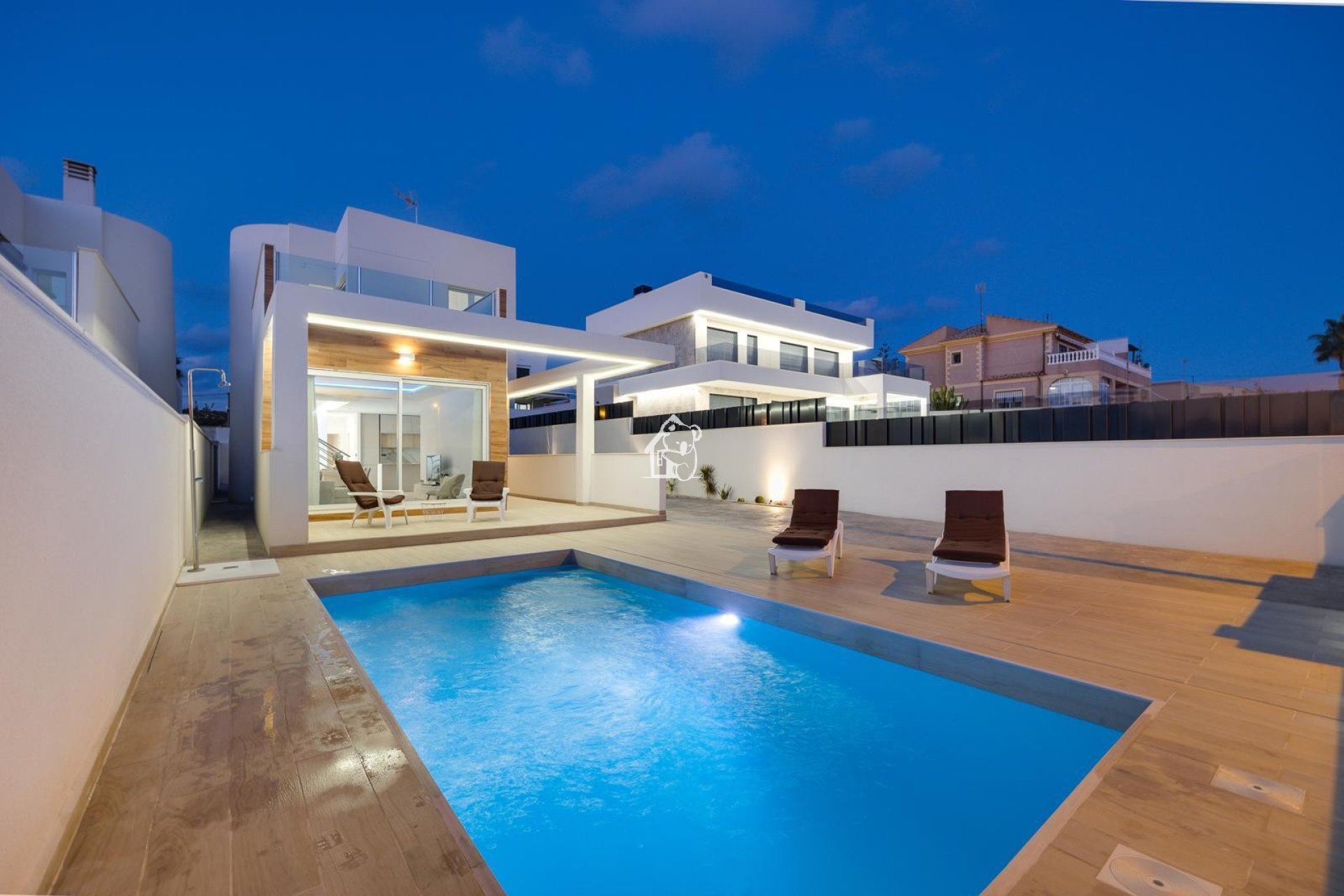 Herverkoop - Villa - Torrevieja - Nueva Torrevieja - Aguas Nuevas