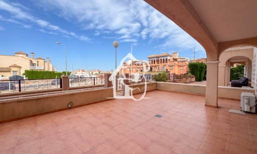 Квартира / квартира - Арендовать - Orihuela Costa - Cabo roig - La Zenia
